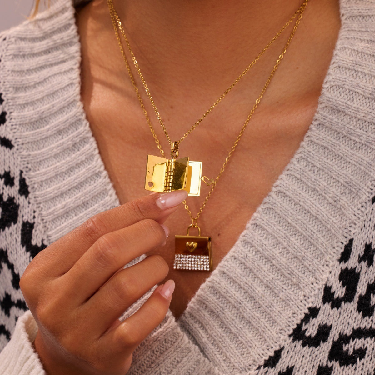 18K Gold Heart Envelope Necklace